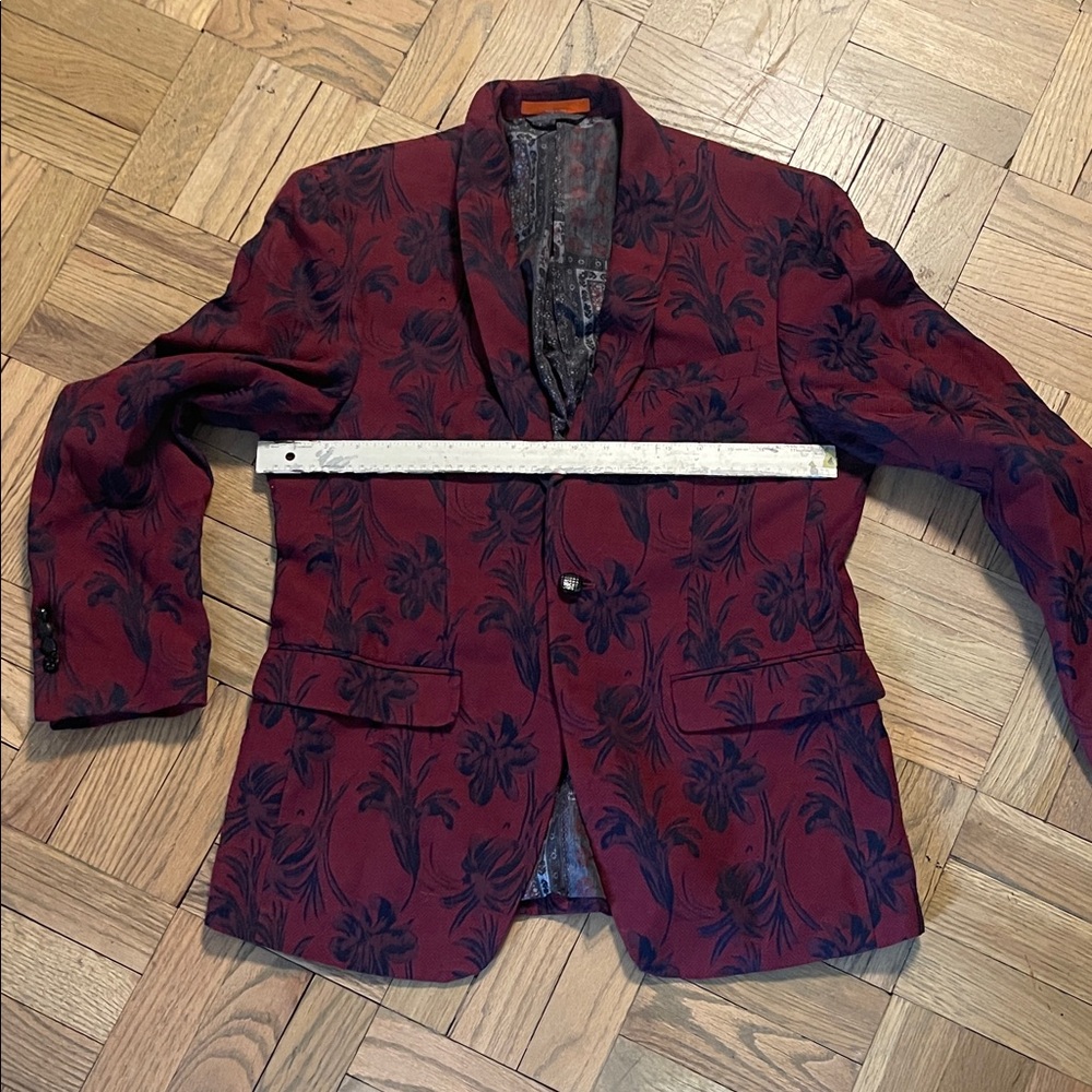 TALLIA Red and Black Floral Blazer size 38s vintage style shawl collar halloween